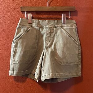 Spanx Women’s Stretch Twill‎ All Day Outdoor Hiking Cotton Blend Shorts